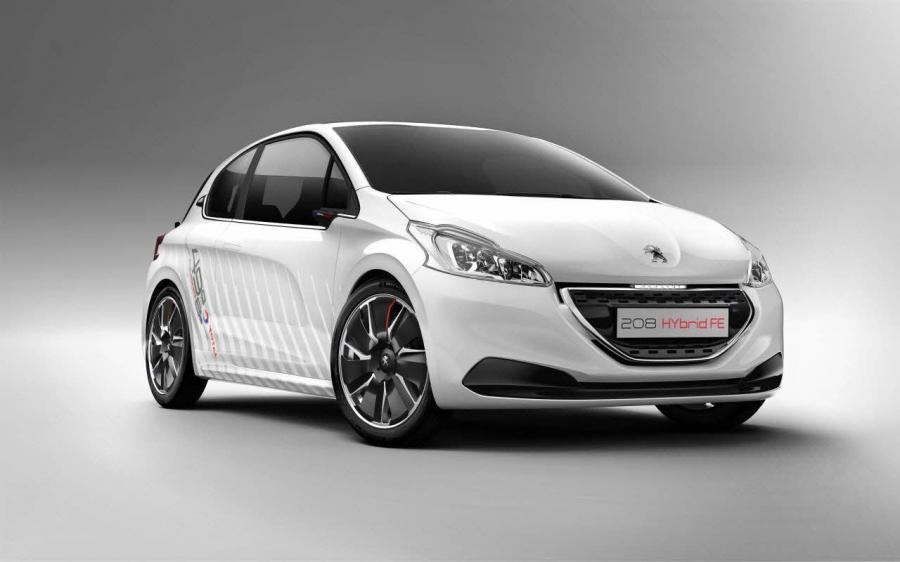  Peugeot 208 Hybrid FE 2013 года  (фото 1 из 19)